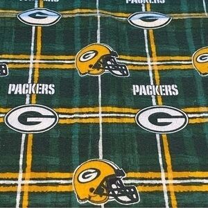NFL Green Bay Packers Football Green and Gold Cotton Flannel Fabric NWOT